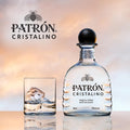 TEQUILA CRISTALINO AÑEJO PATRÓN 700 ML, Orgullosamente Mexicano, 100% Agave Azul Cocido, Hecho a Mano, Ingredientes Naturales