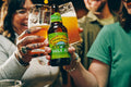 Cerveza Sierra Nevada Pale Ale, 12 pack 355ml. Estilo American Pale Ale, 5.6% ABV